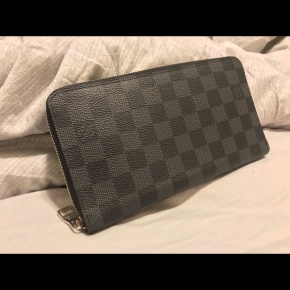 Louis Vuitton matching bag set - Picture 4 of 4